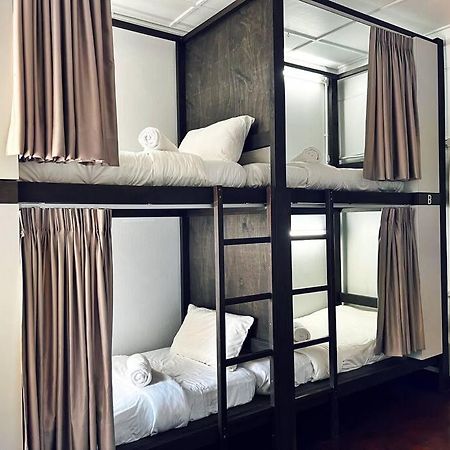 Bunk Puteh Homestay Kuala Terengganu Bagian luar foto